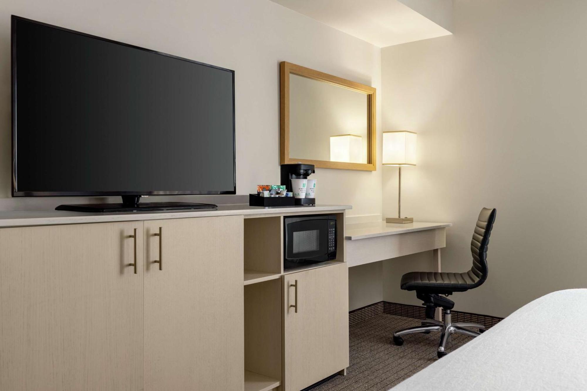 Embassy Suites By Hilton Denver International Airport Exterior foto